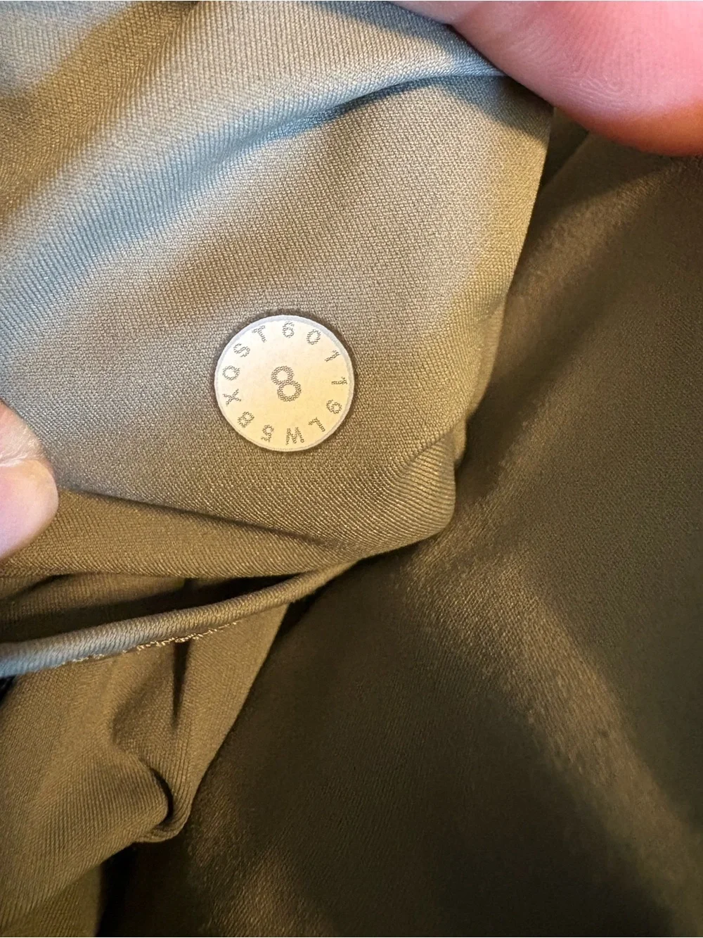 Lululemon Green High Rise Running Leggings Side Pockets Size 8 (801)